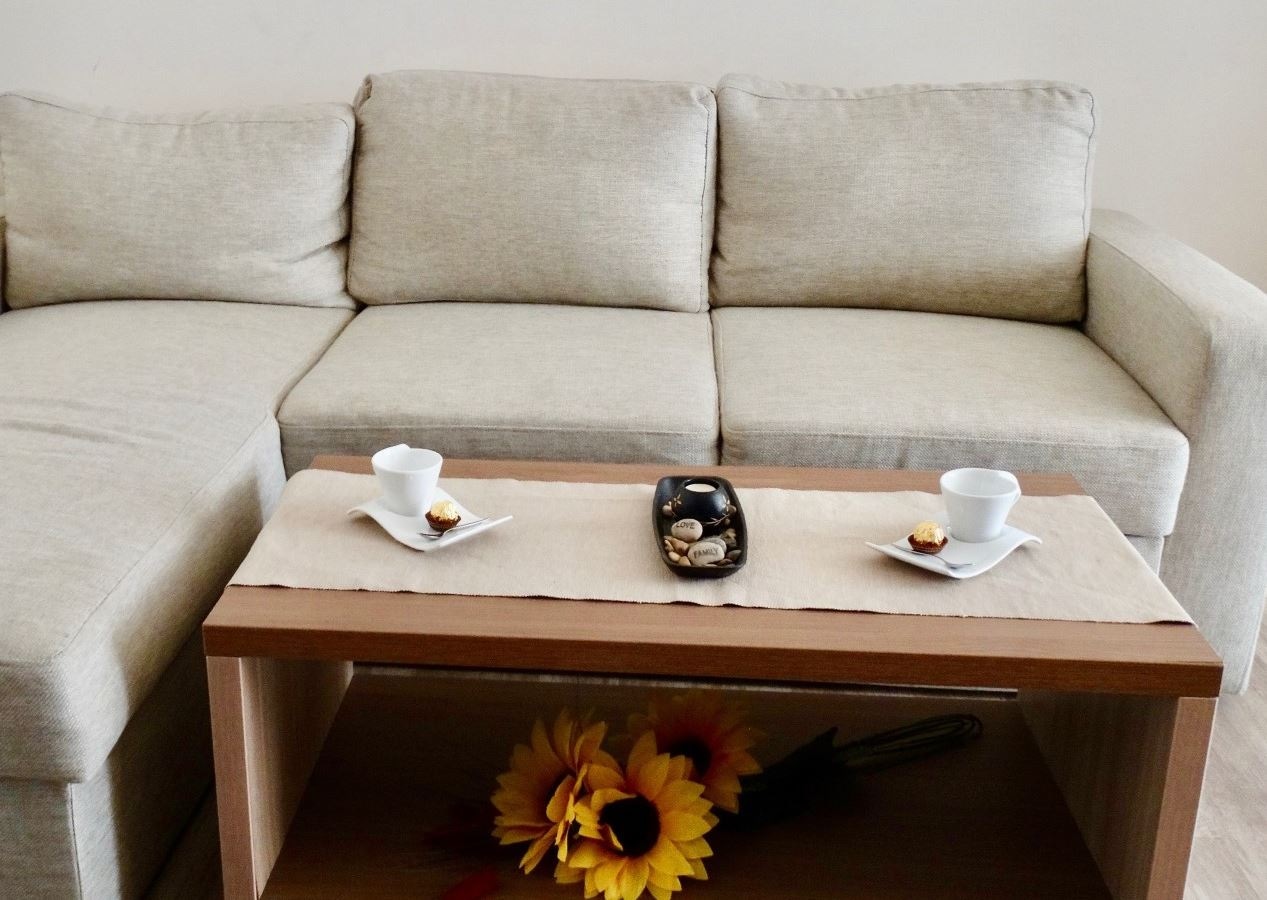 rooms-standard-apartment-balcony-or-terrace