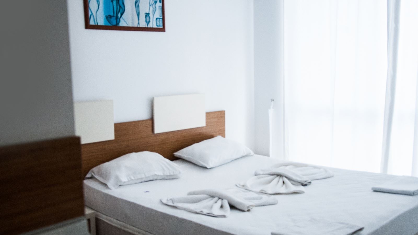 rooms-double-standard-studio-balcony