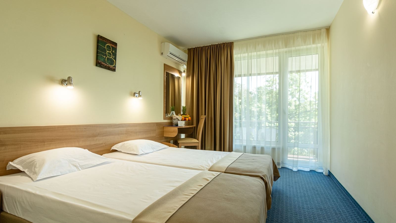 rooms-double-standard-with-terrace