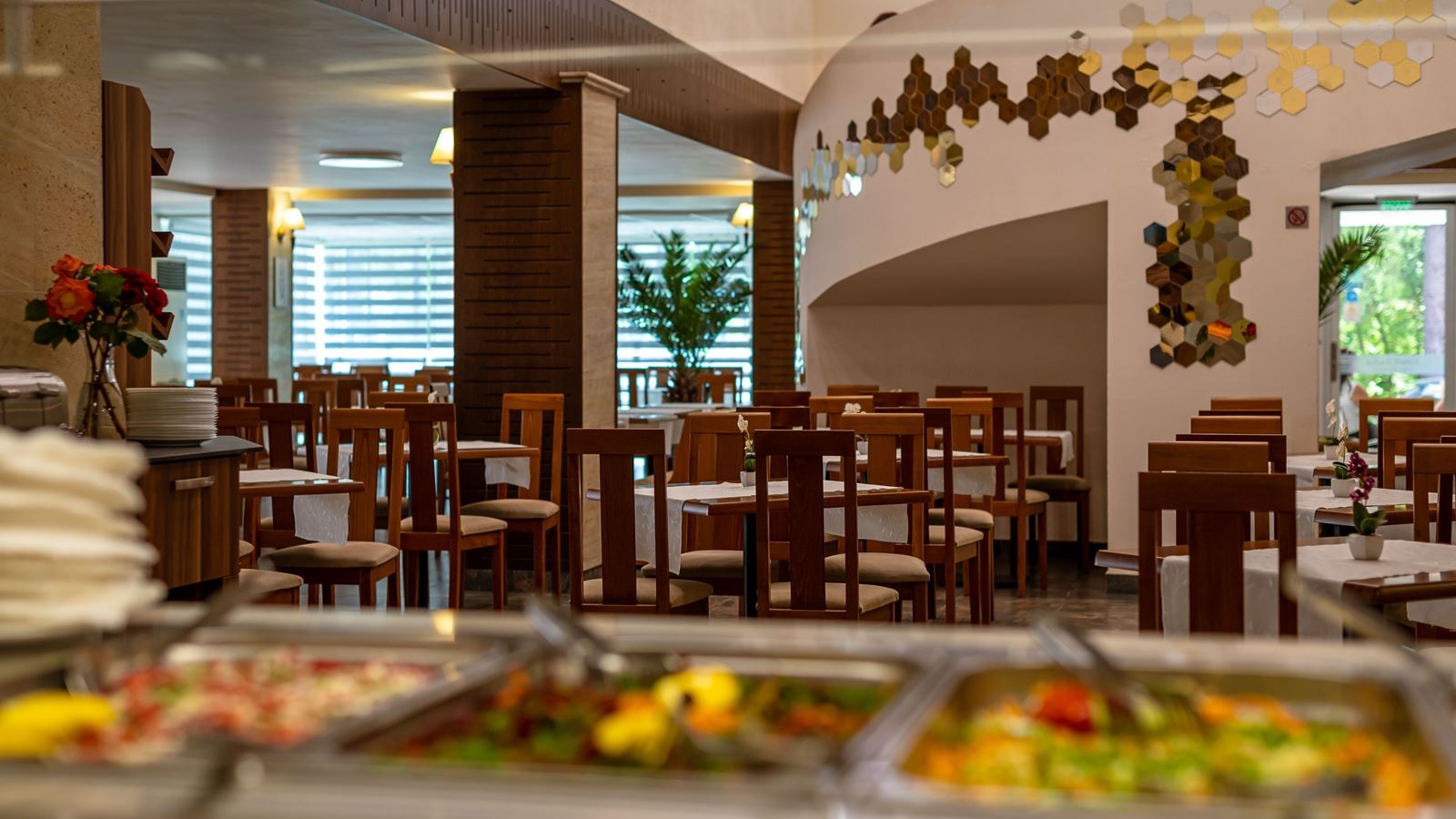 restaurants-main-restaurant