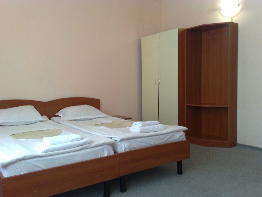 rooms-double-standard-room