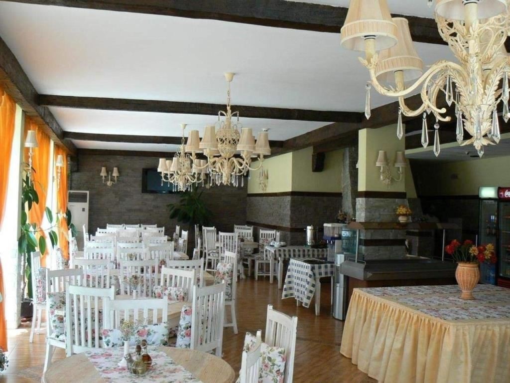 restaurants-main-restaurant