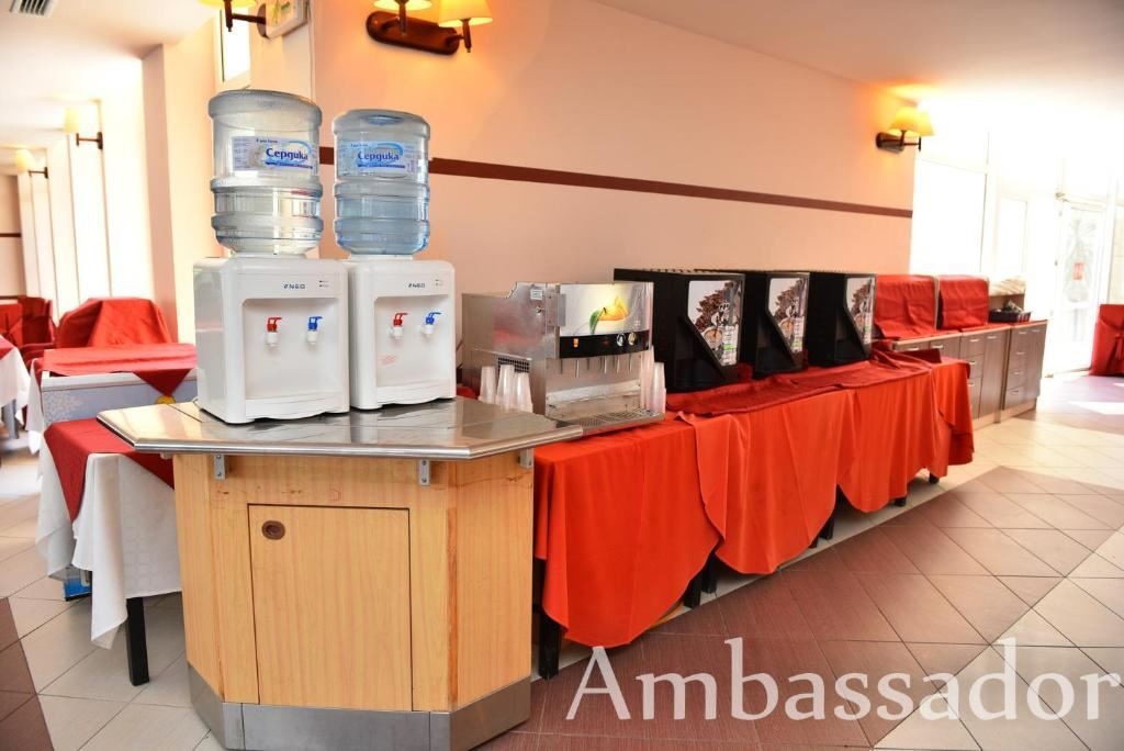 restaurants-restaurants