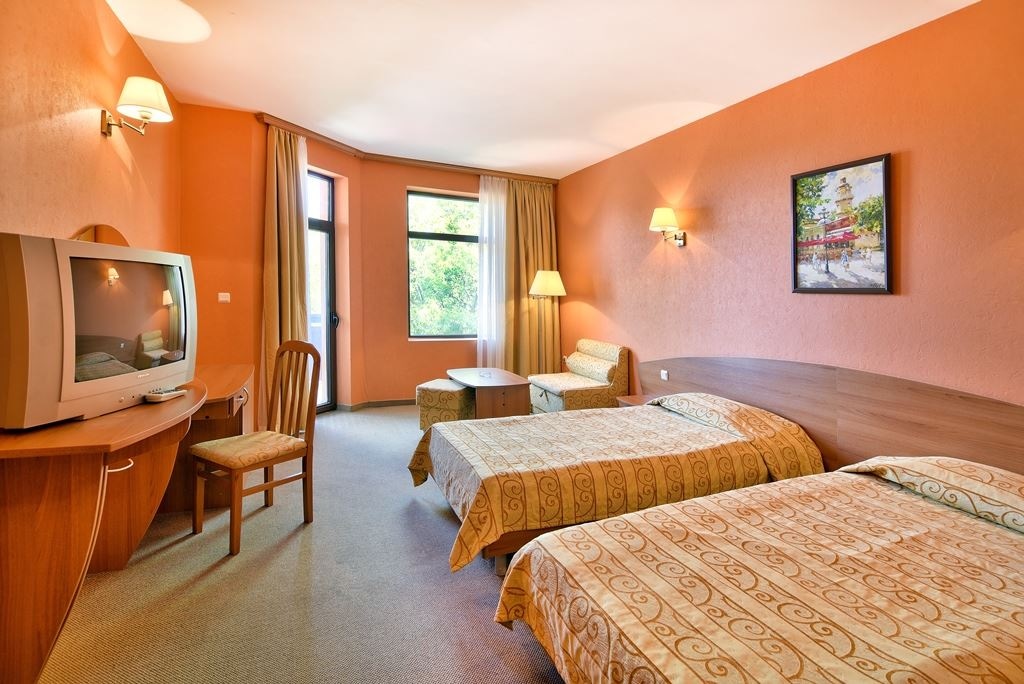 rooms-double-standard-room