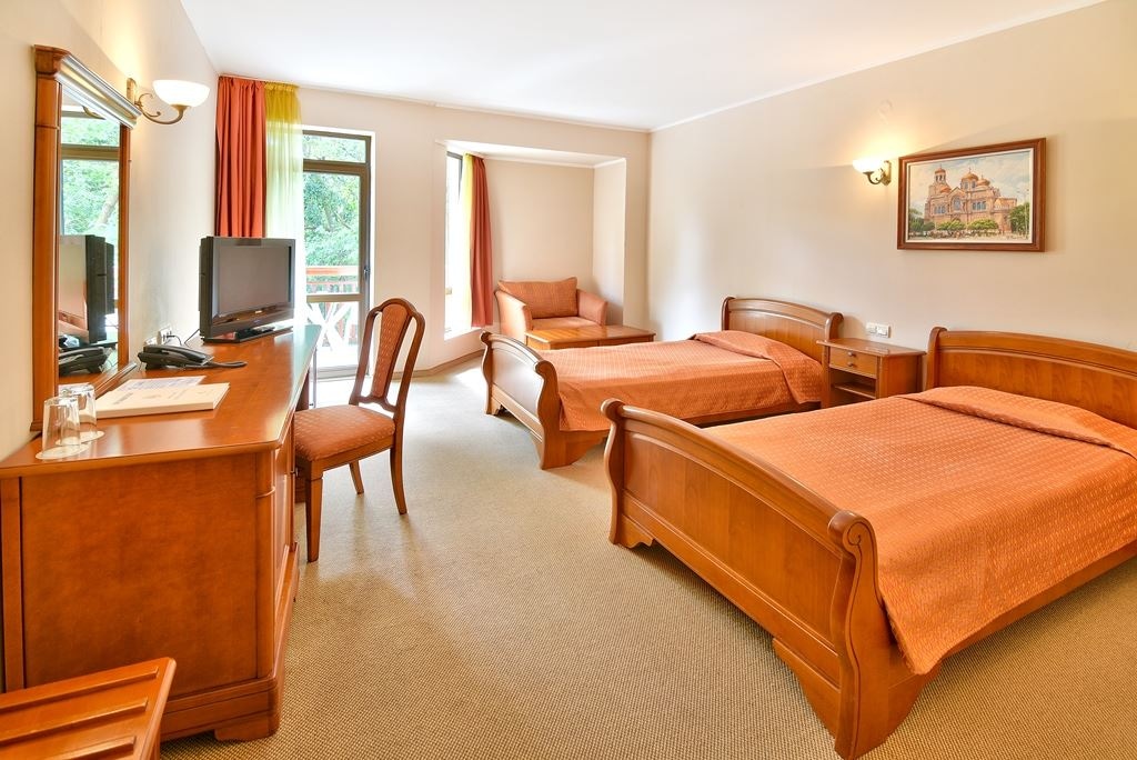 rooms-double-superior-room