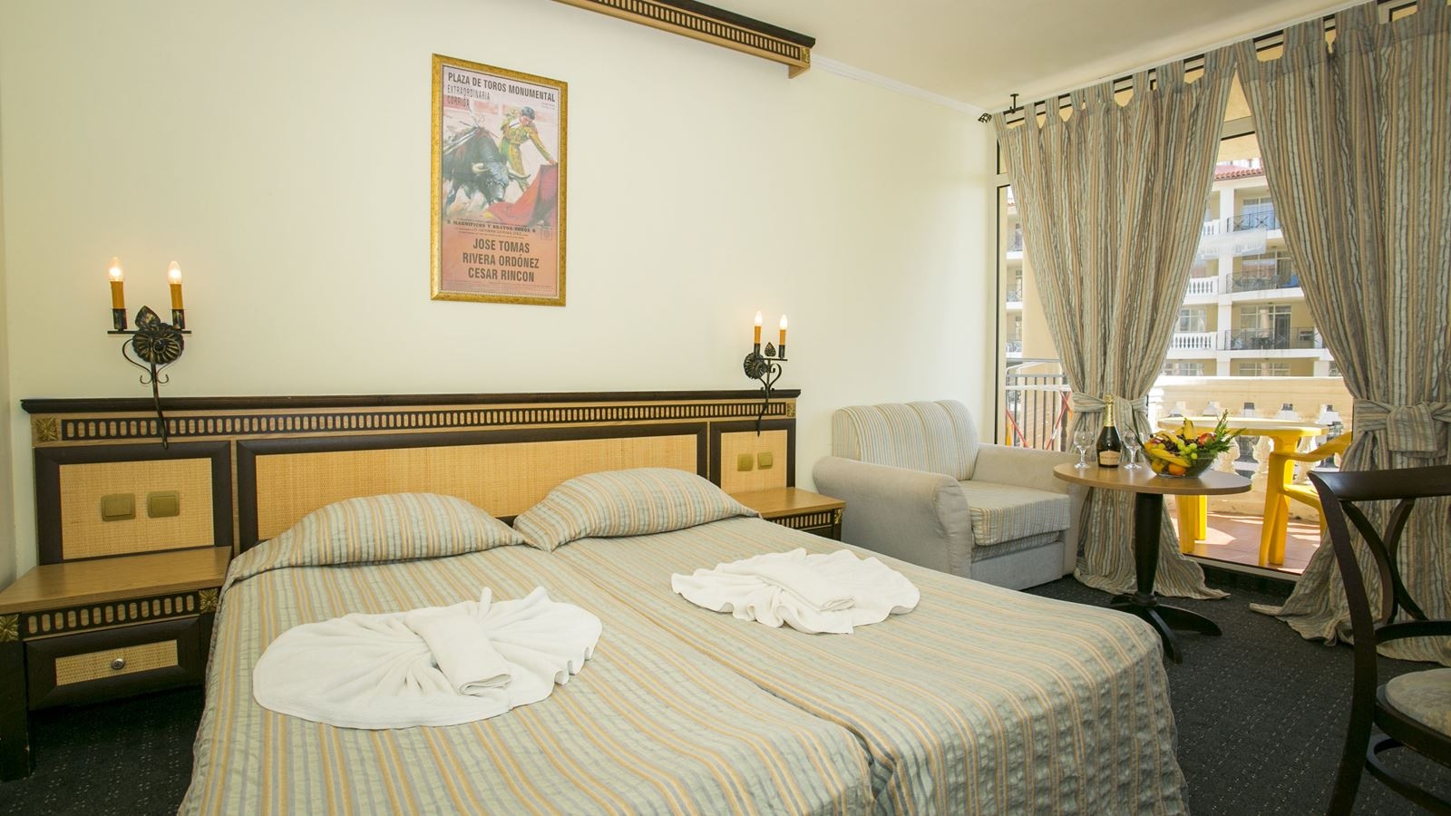 rooms-double-sea-side-view