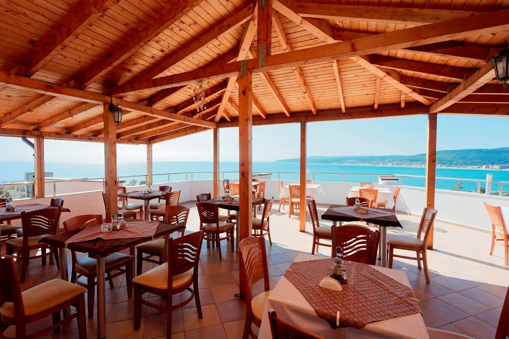 restaurants-main-restaurant