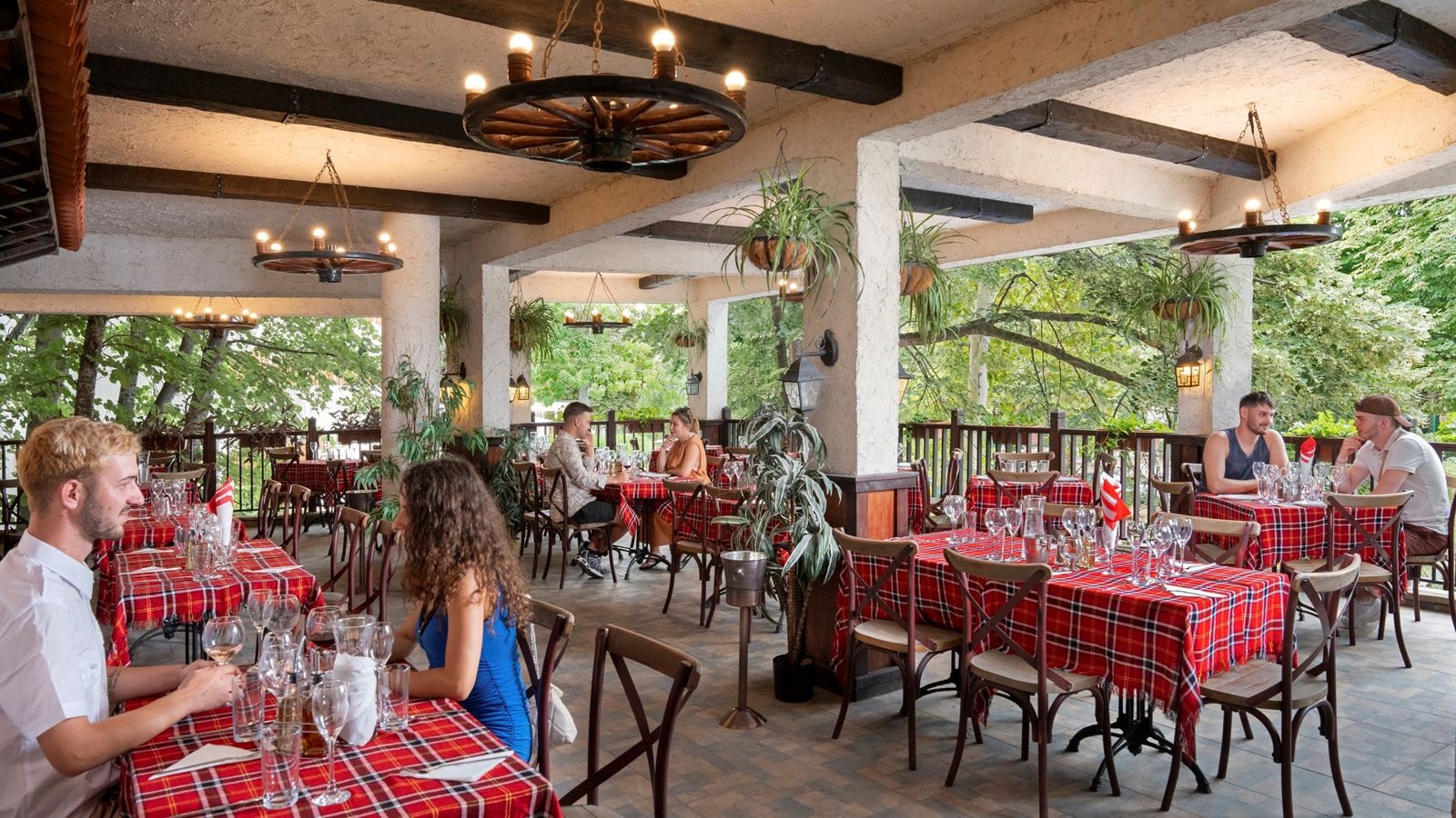 restaurants-yaroslavtsi