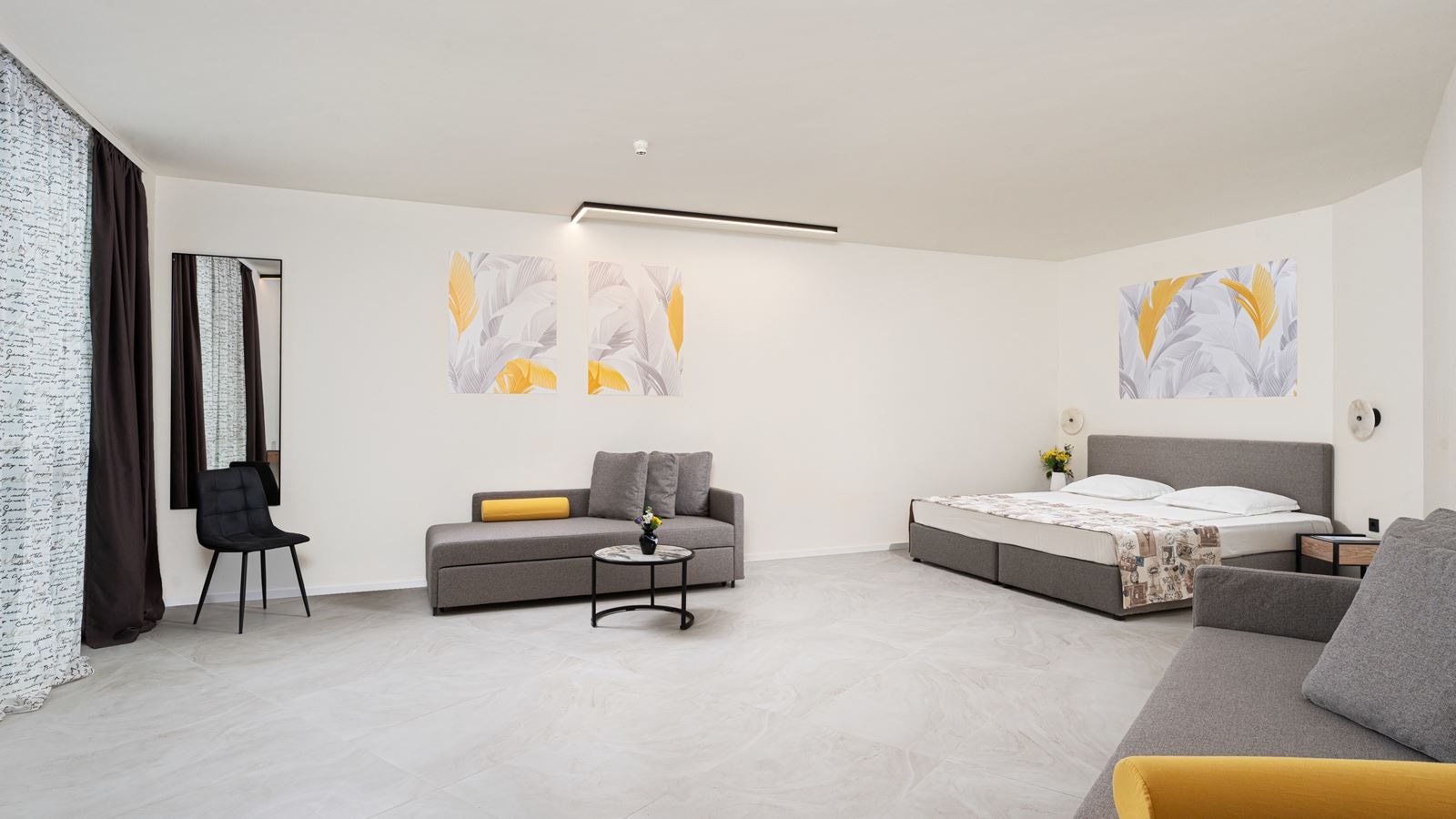 rooms-twin-superior-room-balcony