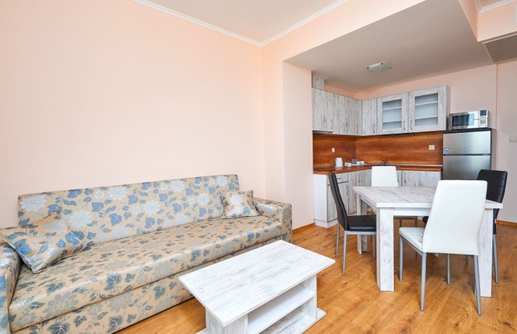 rooms-apartment-standard-balcony-or-terrace