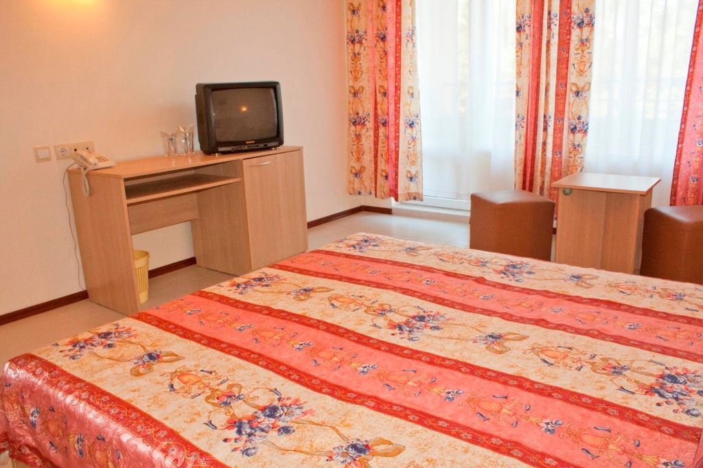 rooms-standard-room-balcony