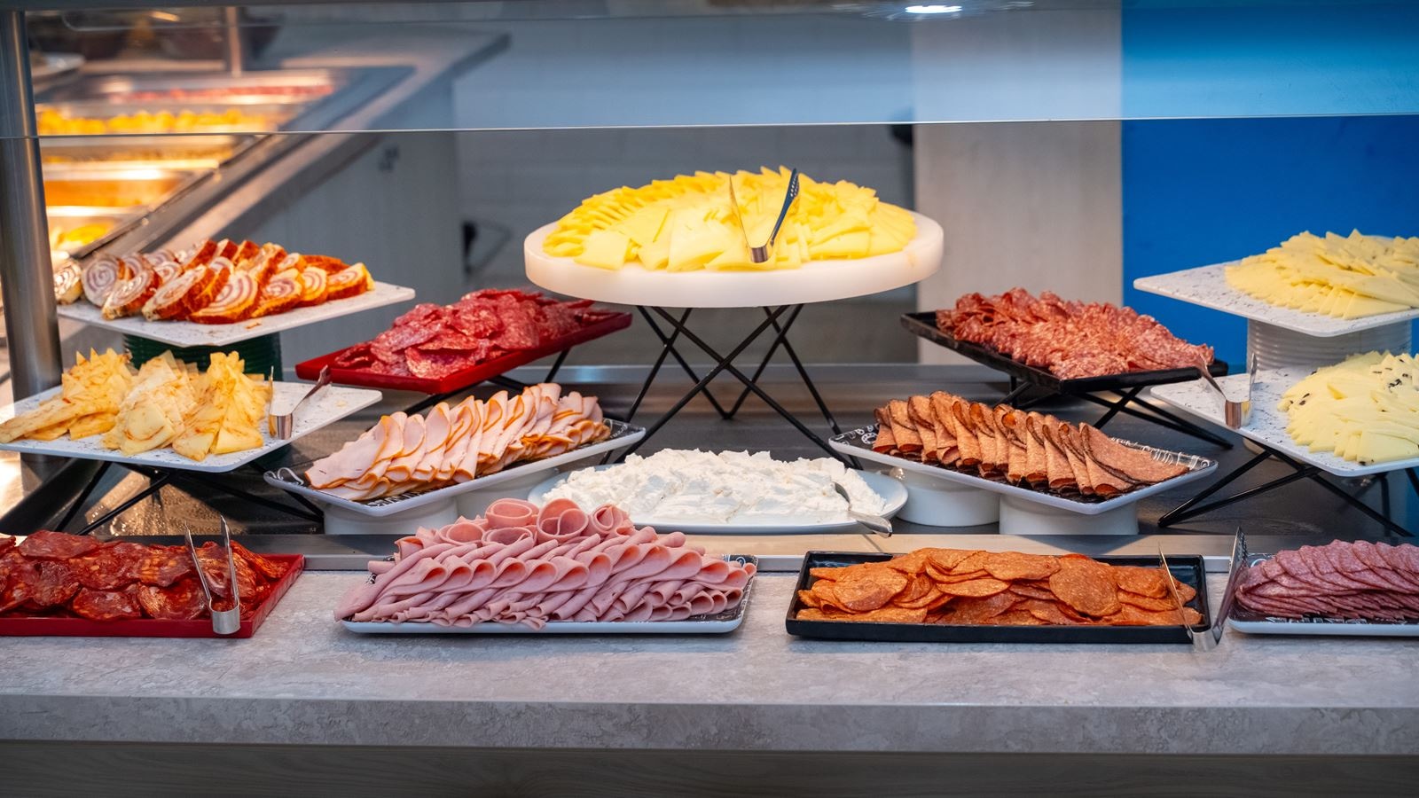 restaurants-main-restaurant