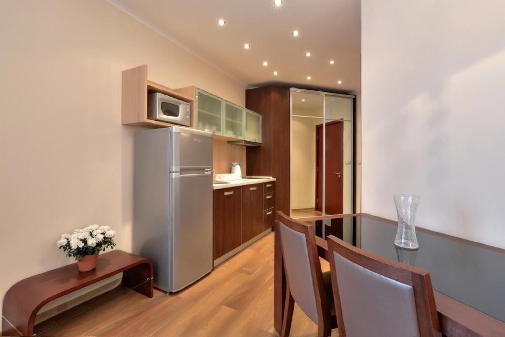 rooms-standard-studio-balcony-or-terrace