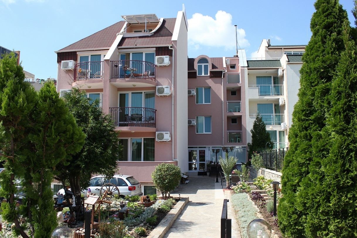 general-main-building