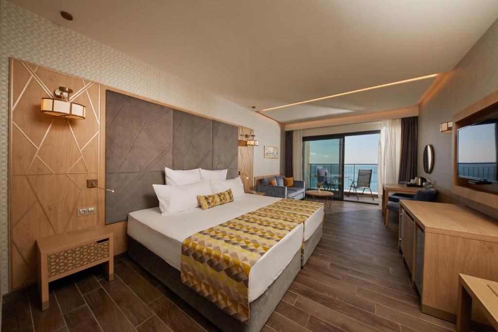 rooms-double-deluxe-sea-view