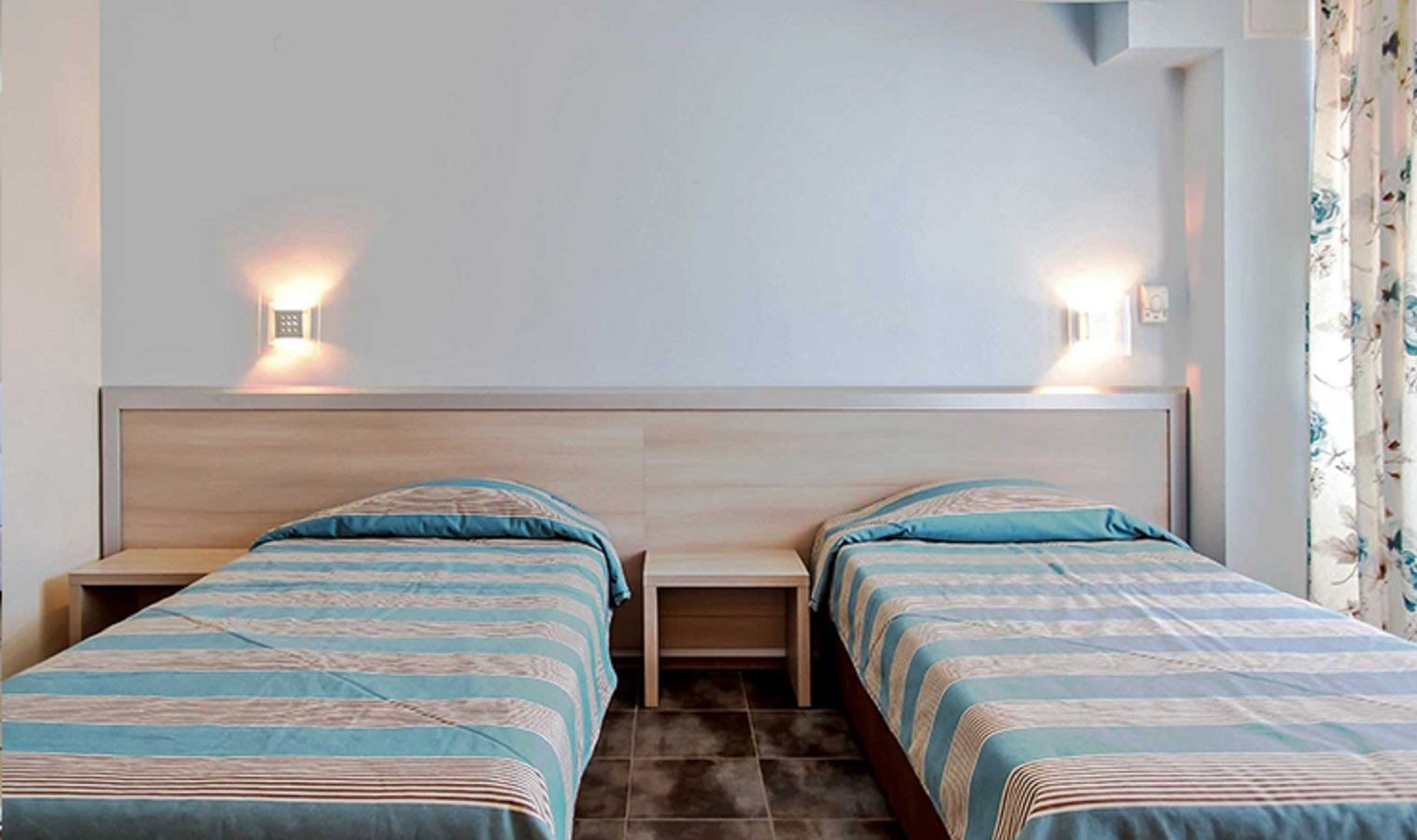 rooms-twin-standard-room-promotion