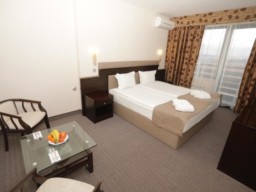 rooms-twin-standard-room