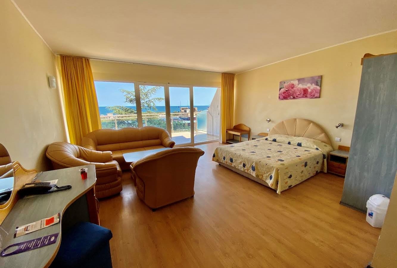 rooms-standard-studio