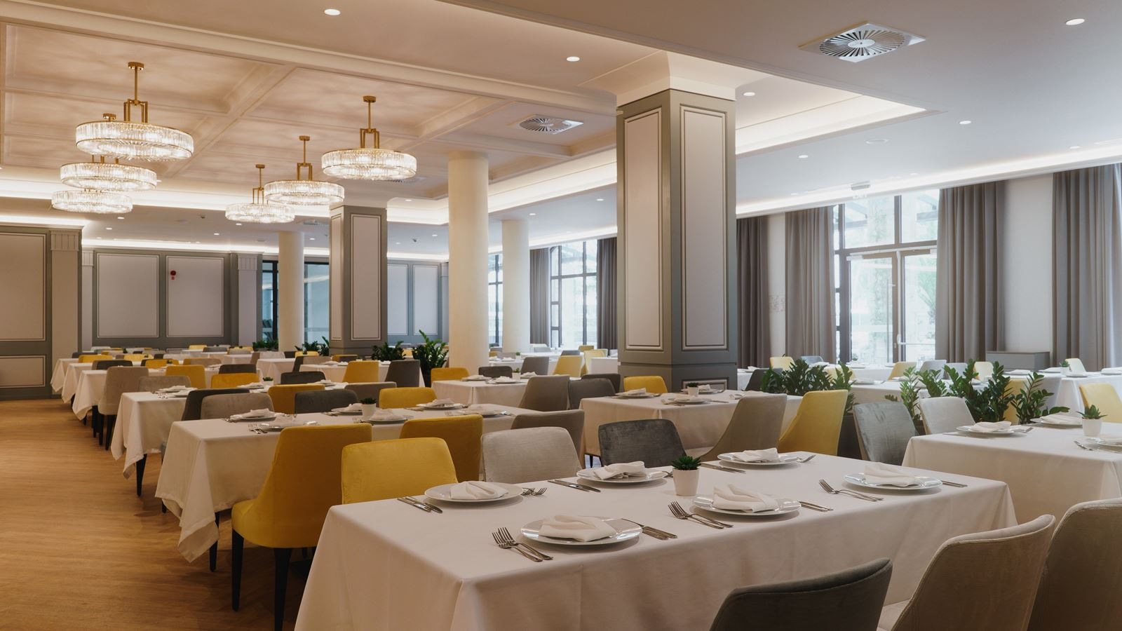 restaurants-main-restaurant