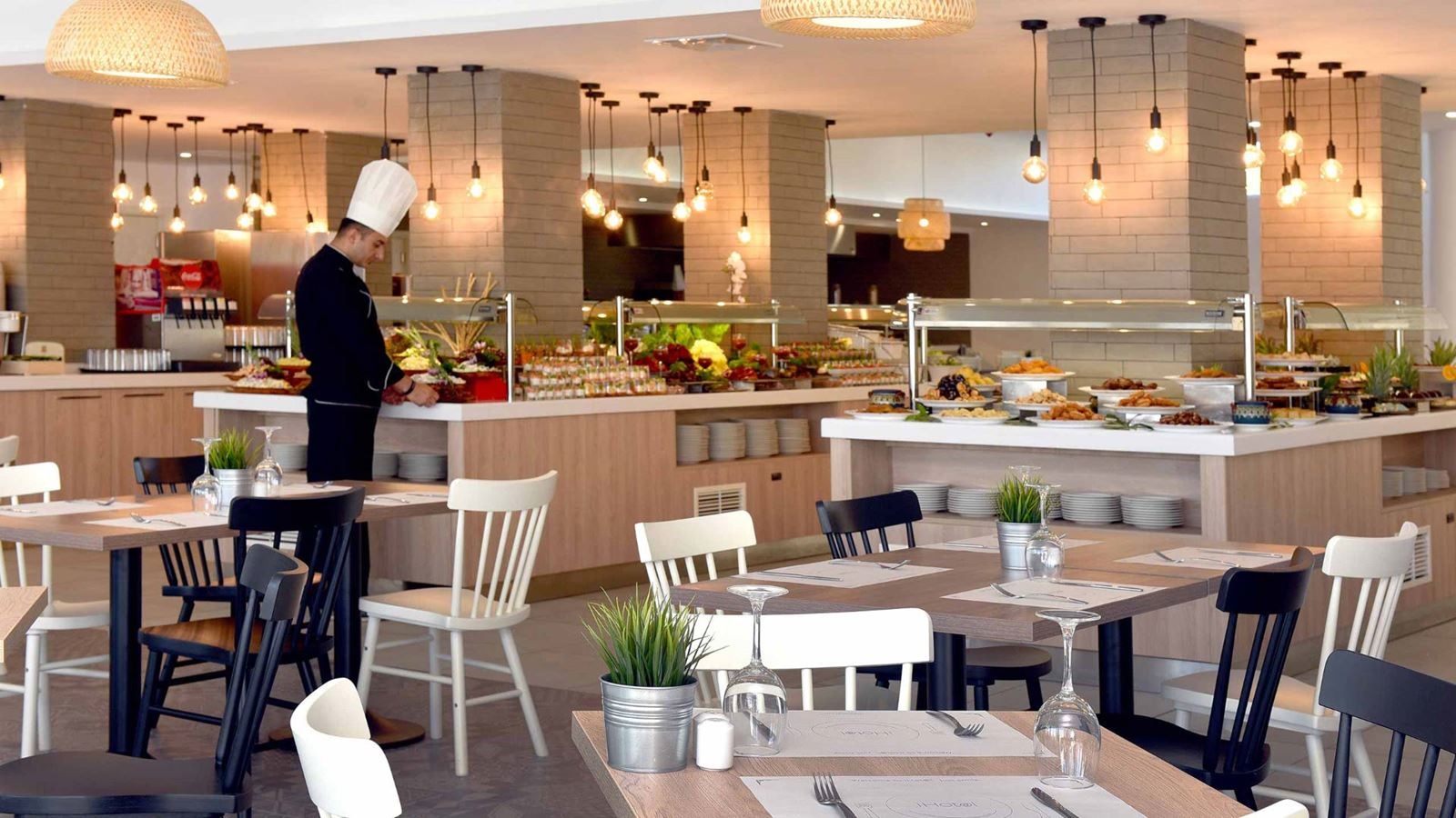 restaurants-restaurants