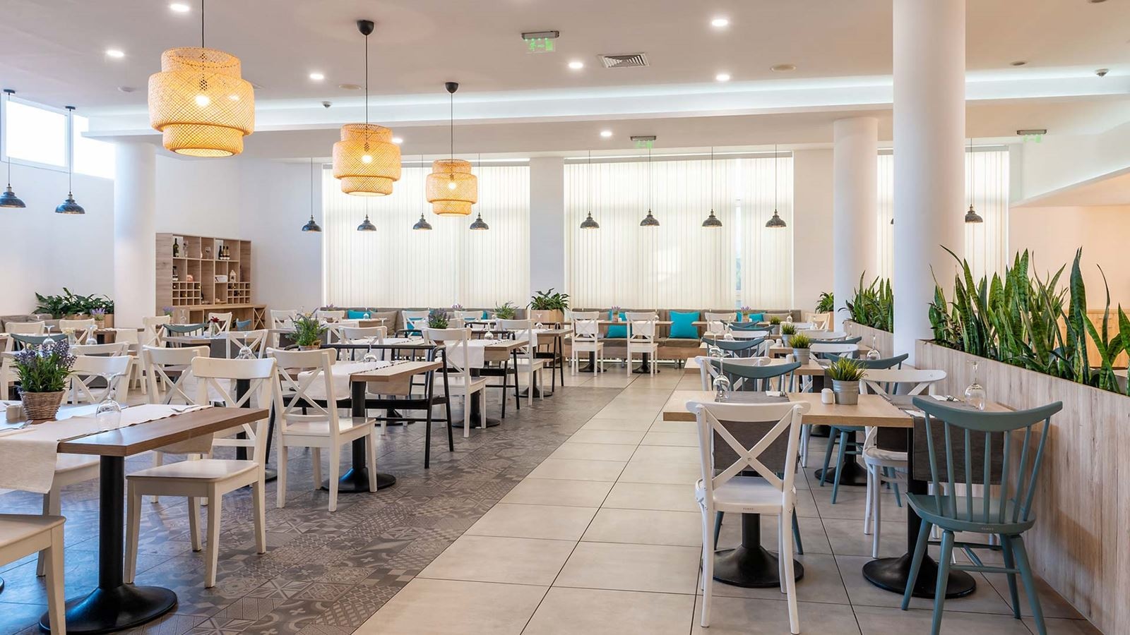 restaurants-restaurants