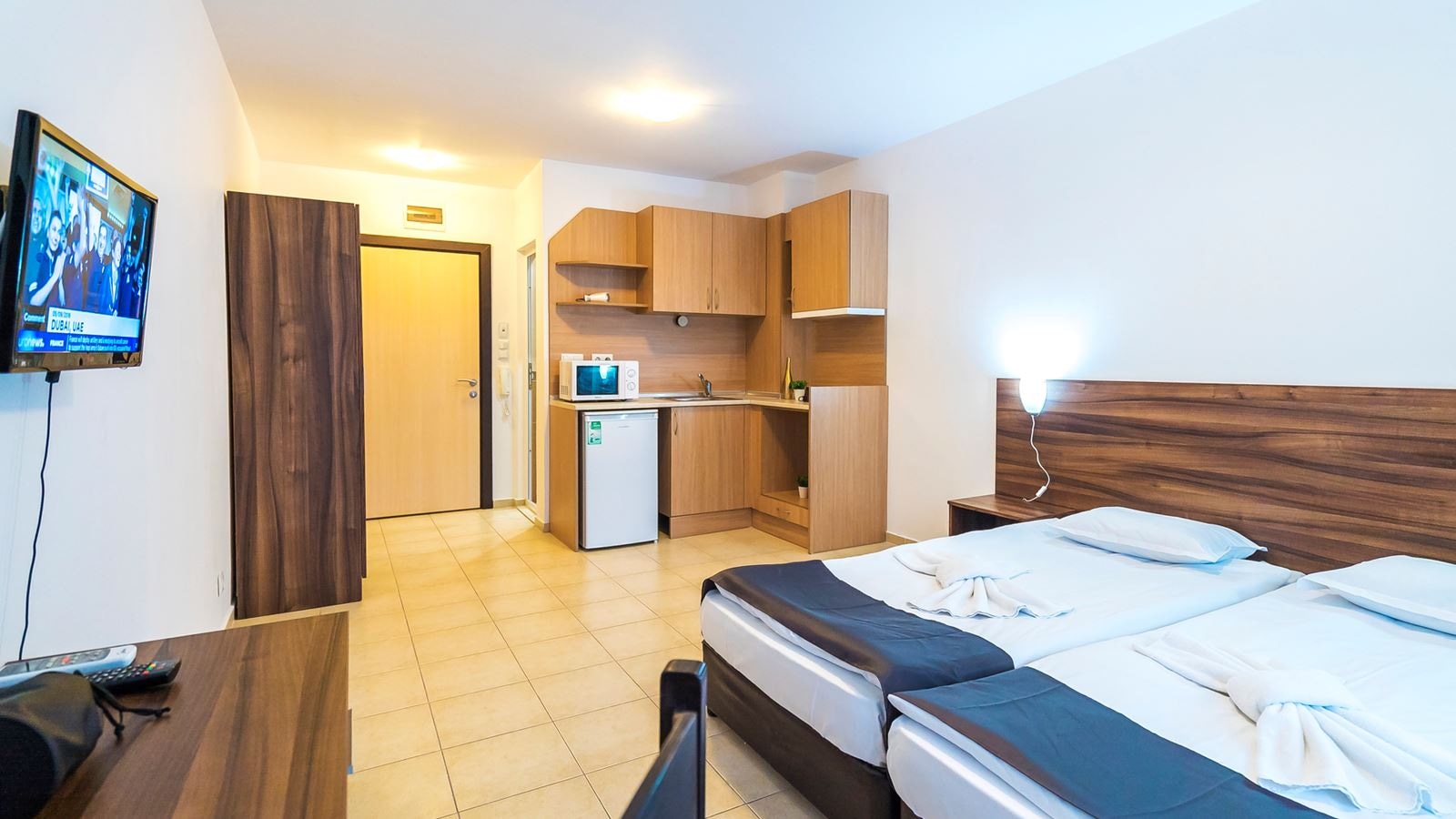 rooms-standard-studio-balcony