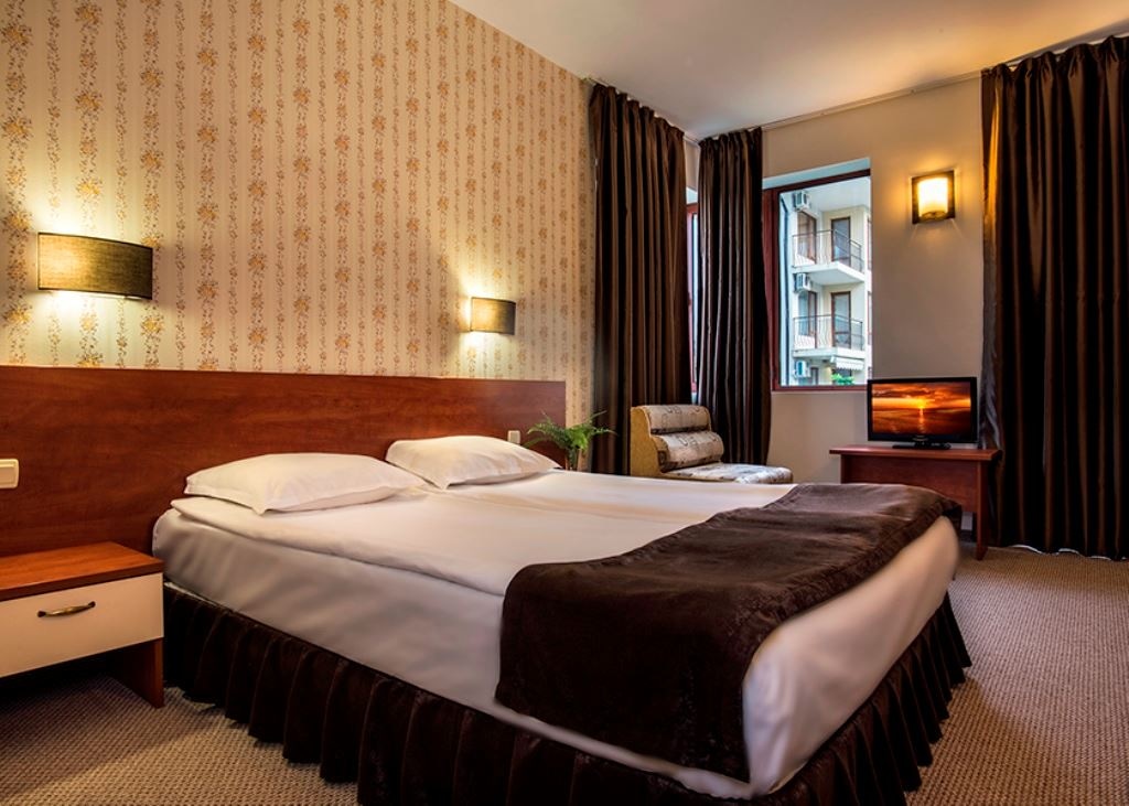 rooms-doubletwin-standard-room-balcony-or-terrace