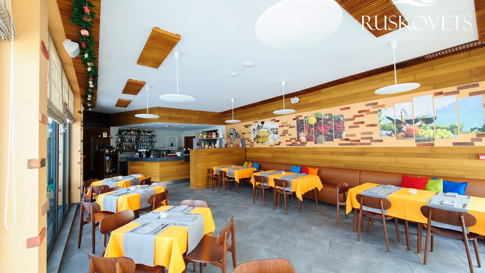 restaurants-restaurants