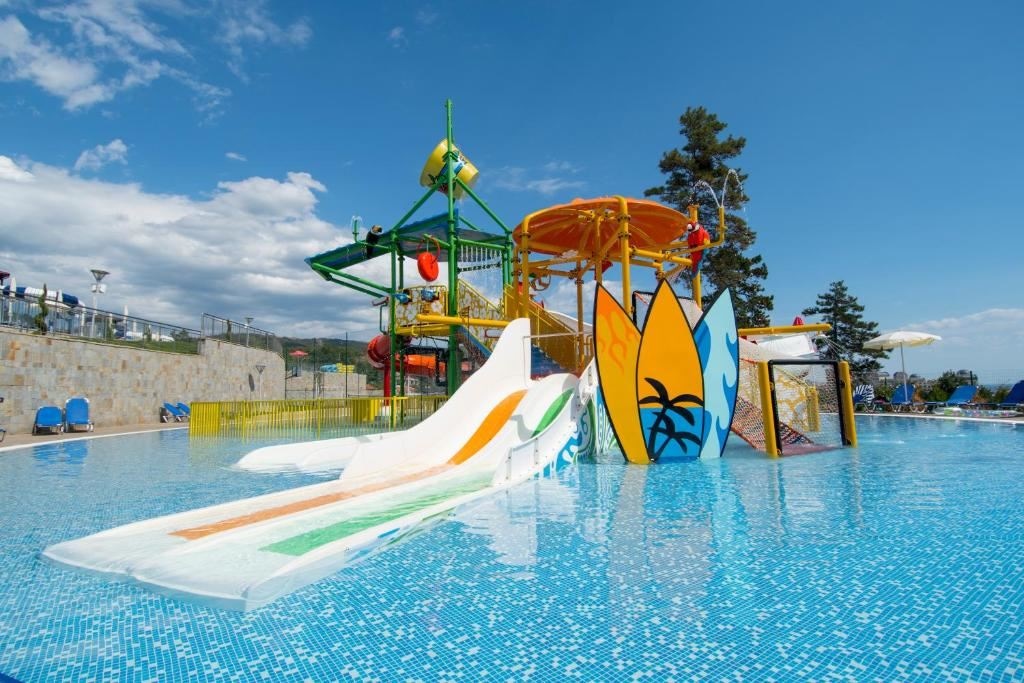 water-park-water-park