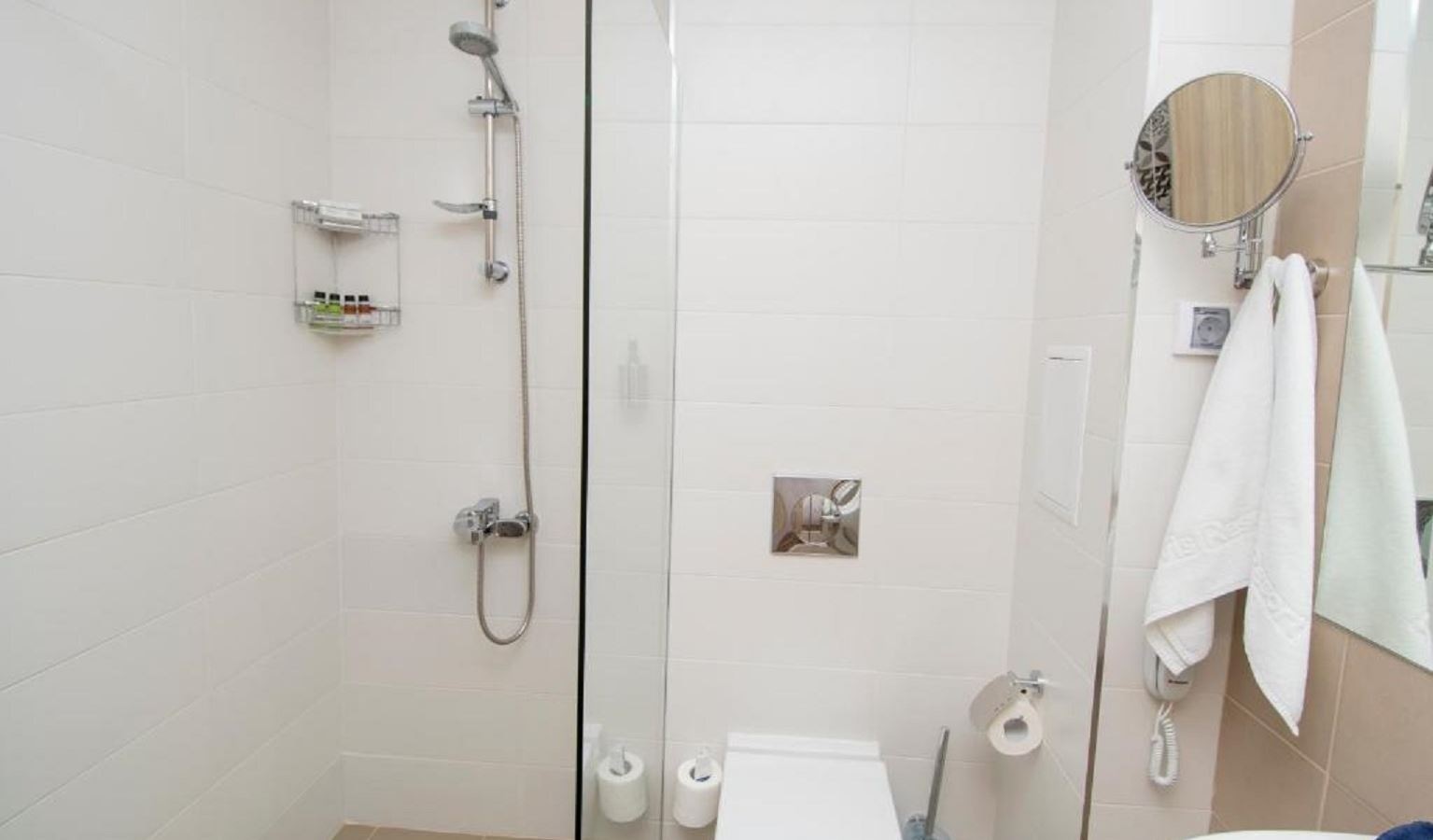 rooms-standard-room-balcony