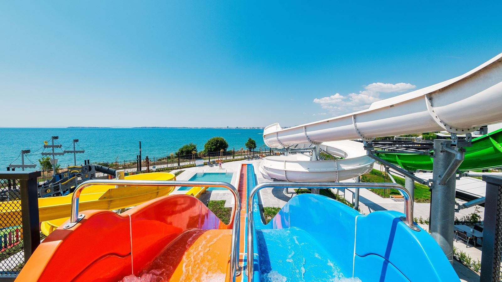 water-park-water-park