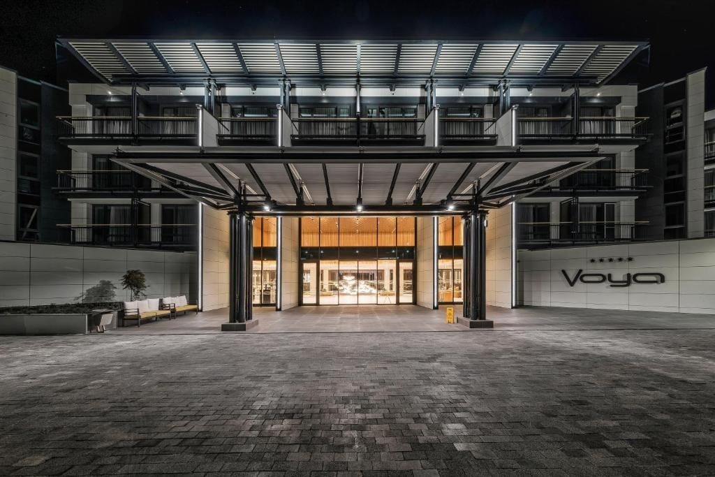 general-main-building