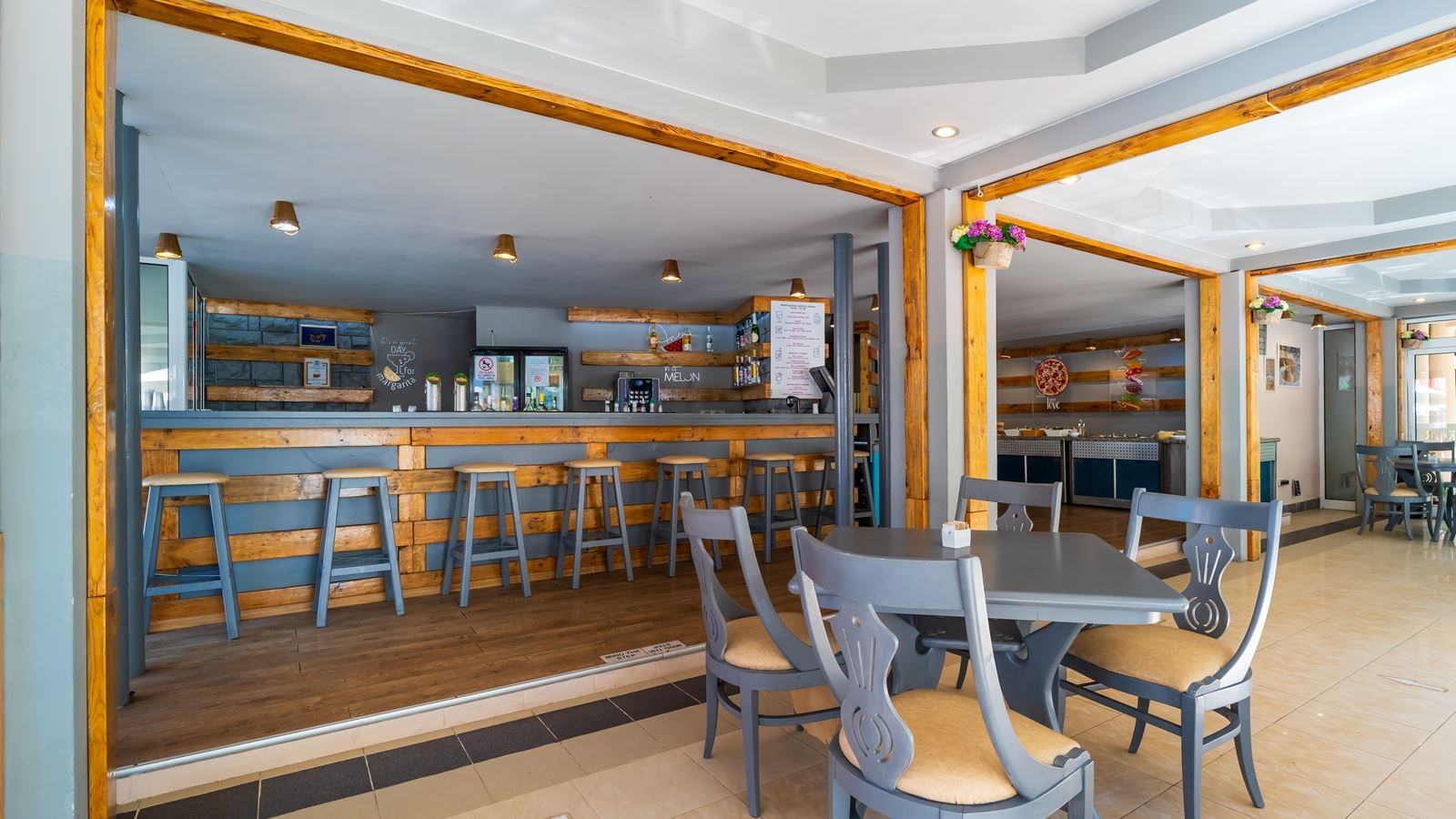 restaurants-snack-bar