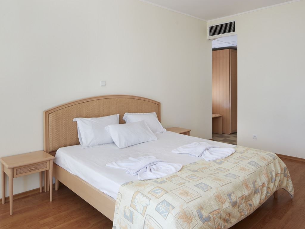 rooms-apartment-1-bedroom