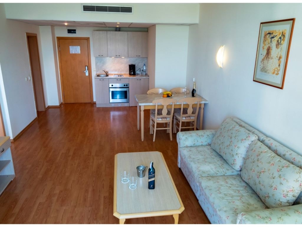 rooms-apartment-1-bedroom