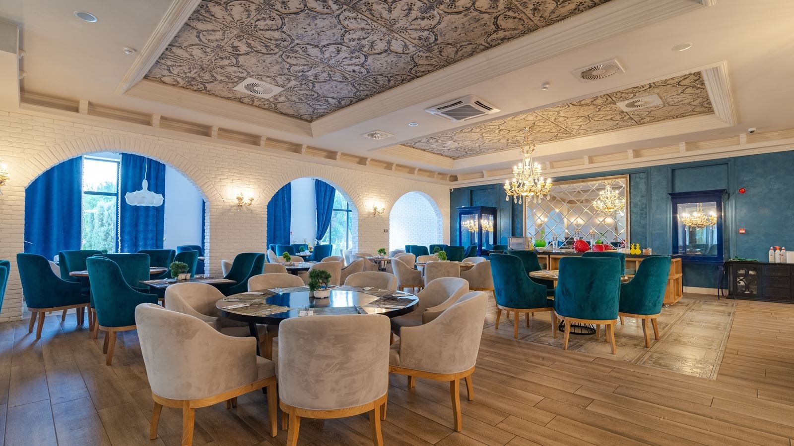 restaurants-restaurants