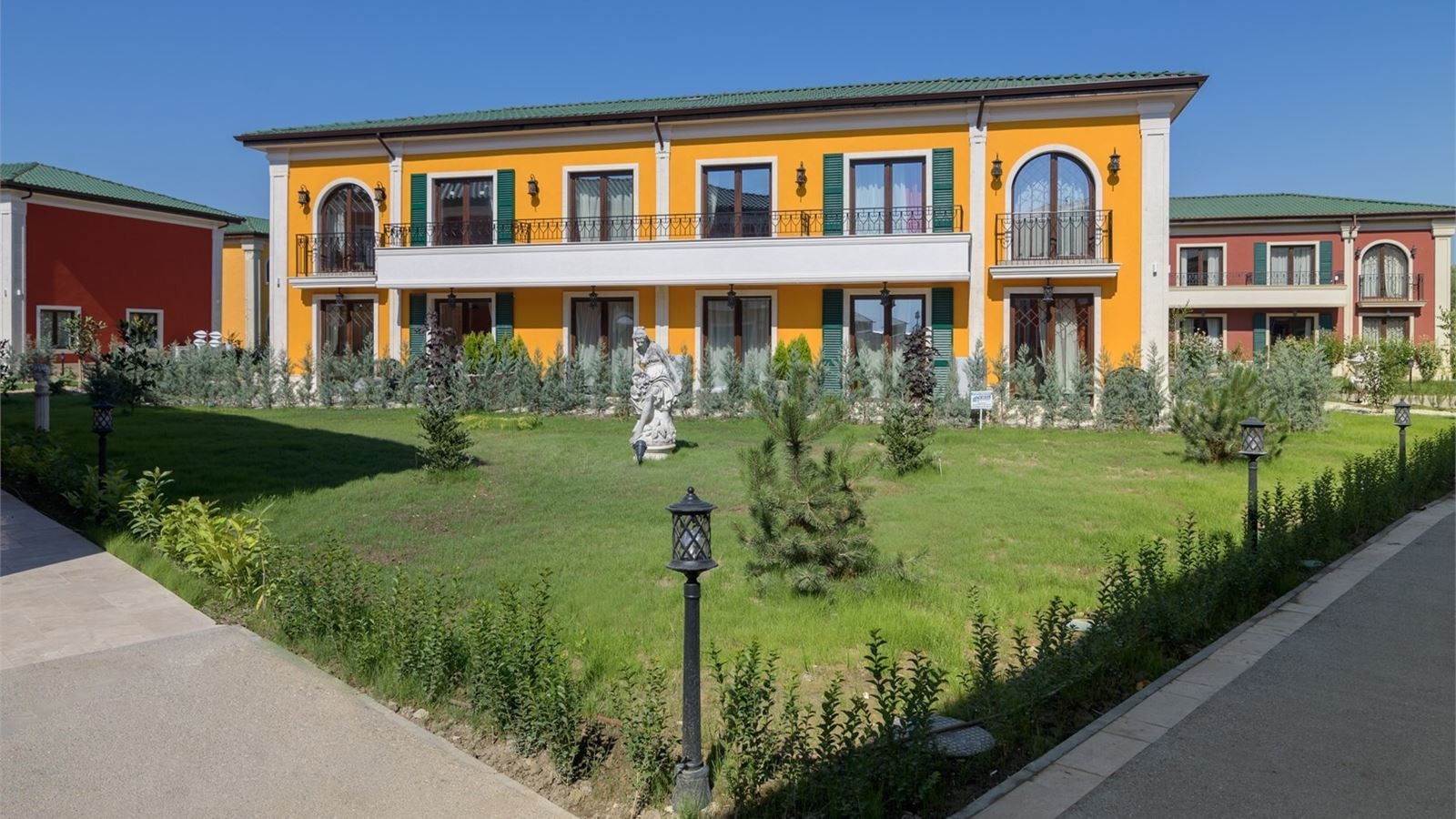 rooms-deluxe-villa-balcony-or-terrace