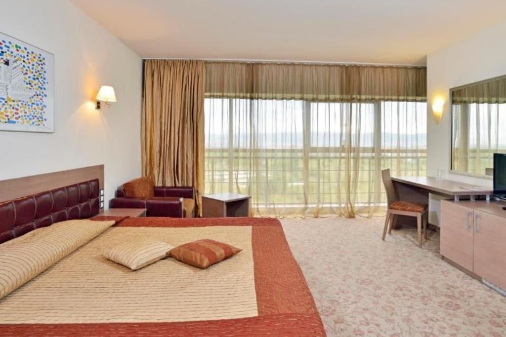 rooms-double-room-park-view-single-use