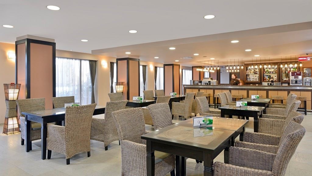 restaurants-lobby-bar