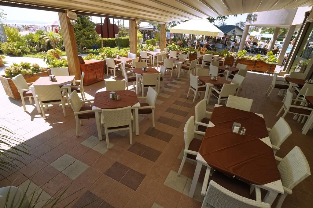 restaurants-restaurants