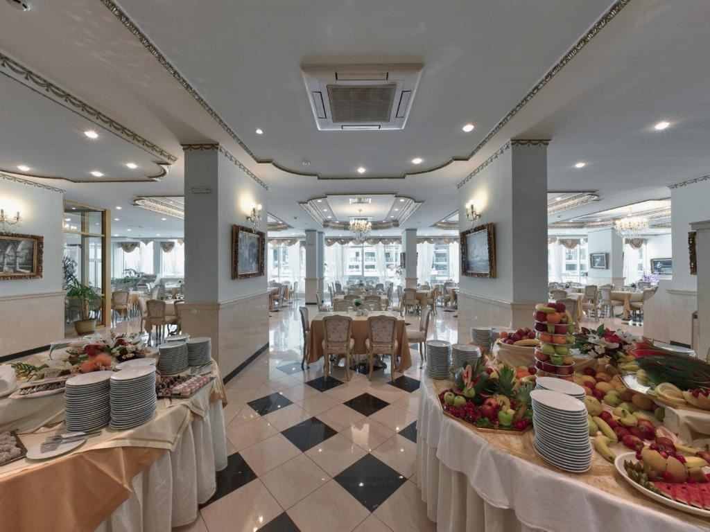 restaurants-restaurants