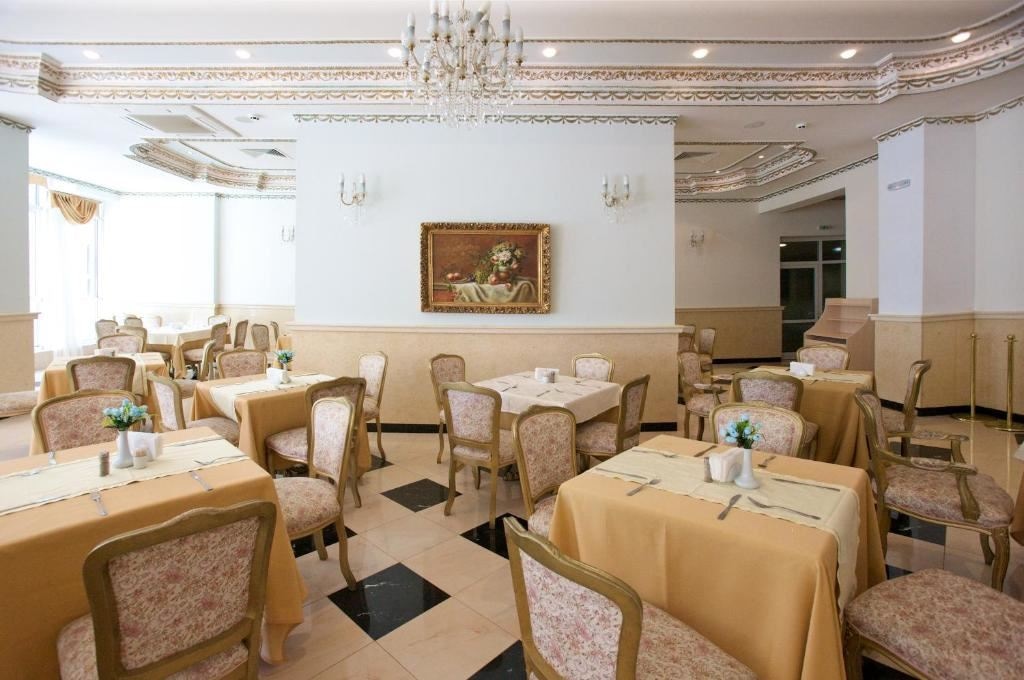 restaurants-restaurants