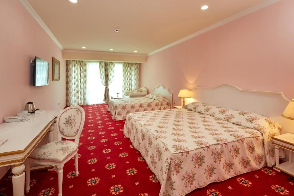 rooms-quad-superior-room