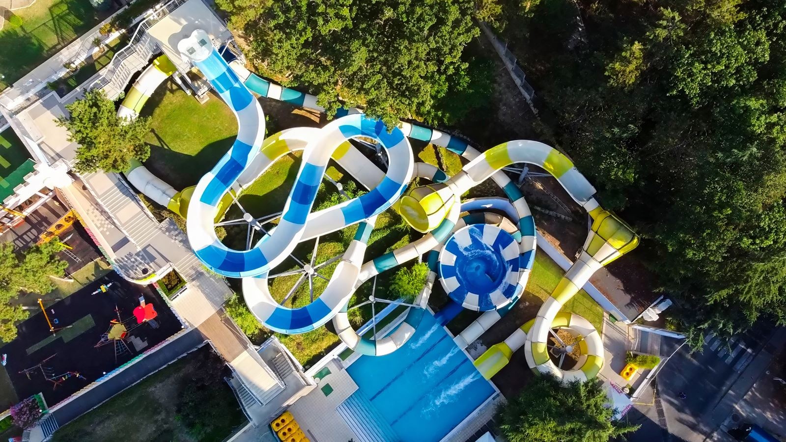 water-park-water-park