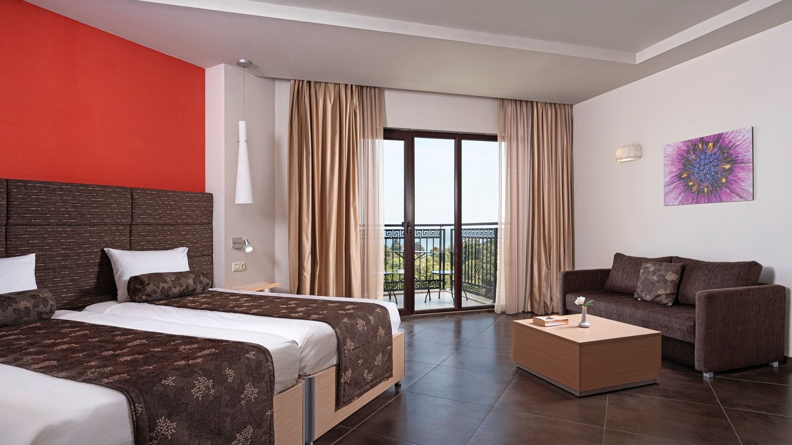 rooms-superior-room-balcony