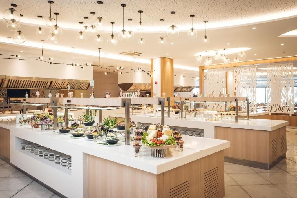 restaurants-restaurants