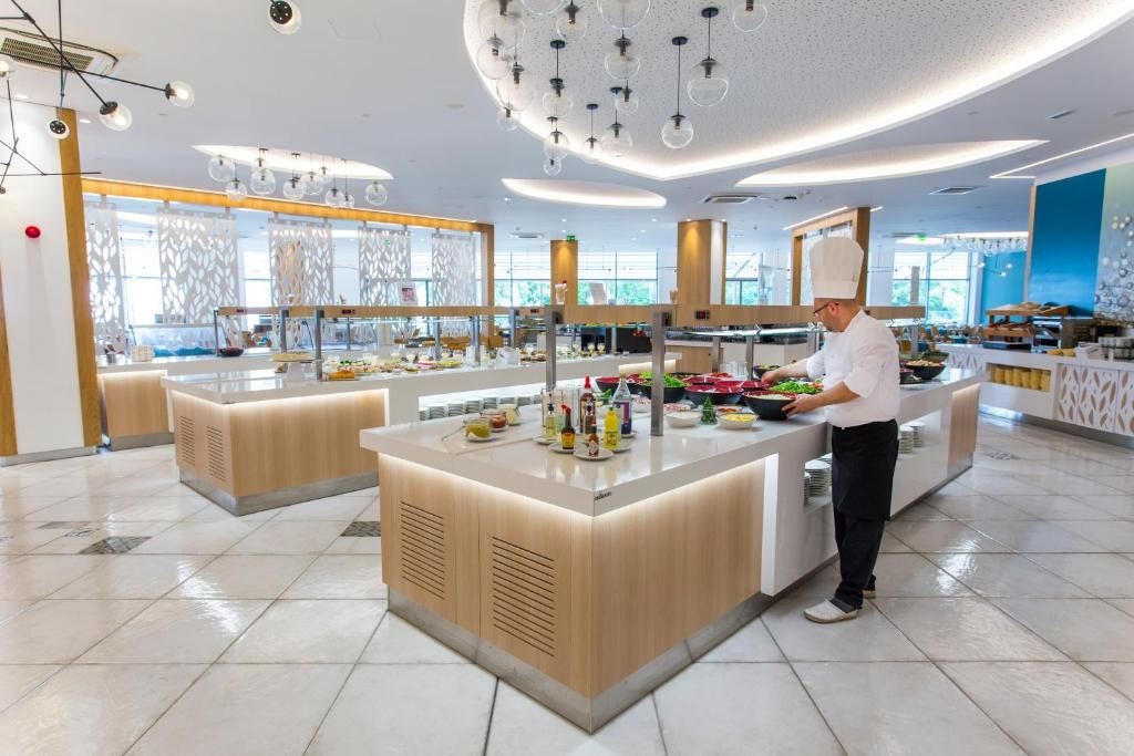 restaurants-restaurants