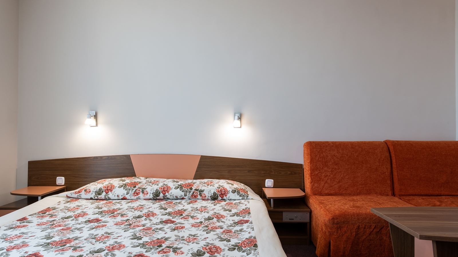 rooms-double-single-use