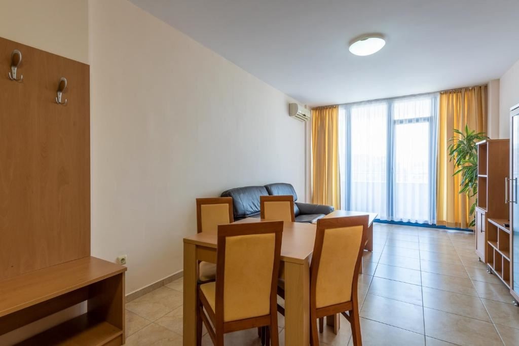 rooms-one-bedroom-apartment