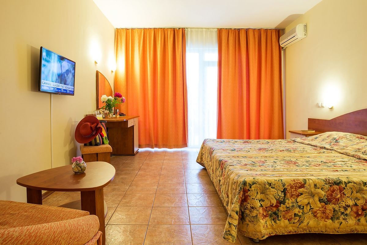 rooms-singleuse-standard-room-balcony-or-terrace